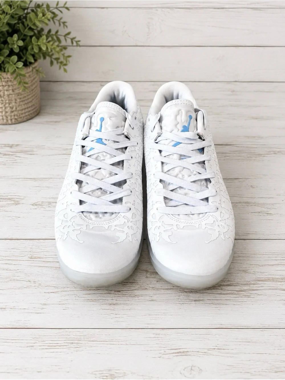 🏀 Air Jordan XXXIII “Shock The World” Basketball Shoes | Men’s 7.5